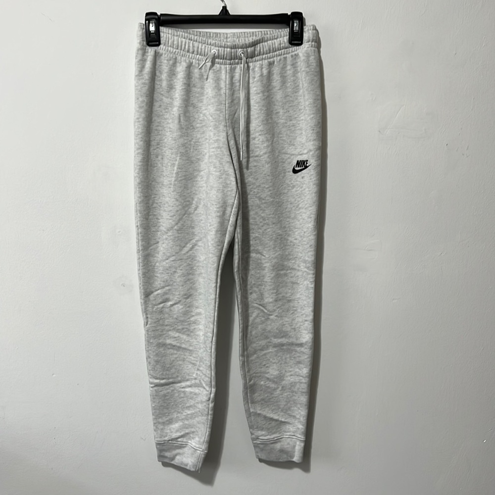 Nike women’s joggers
